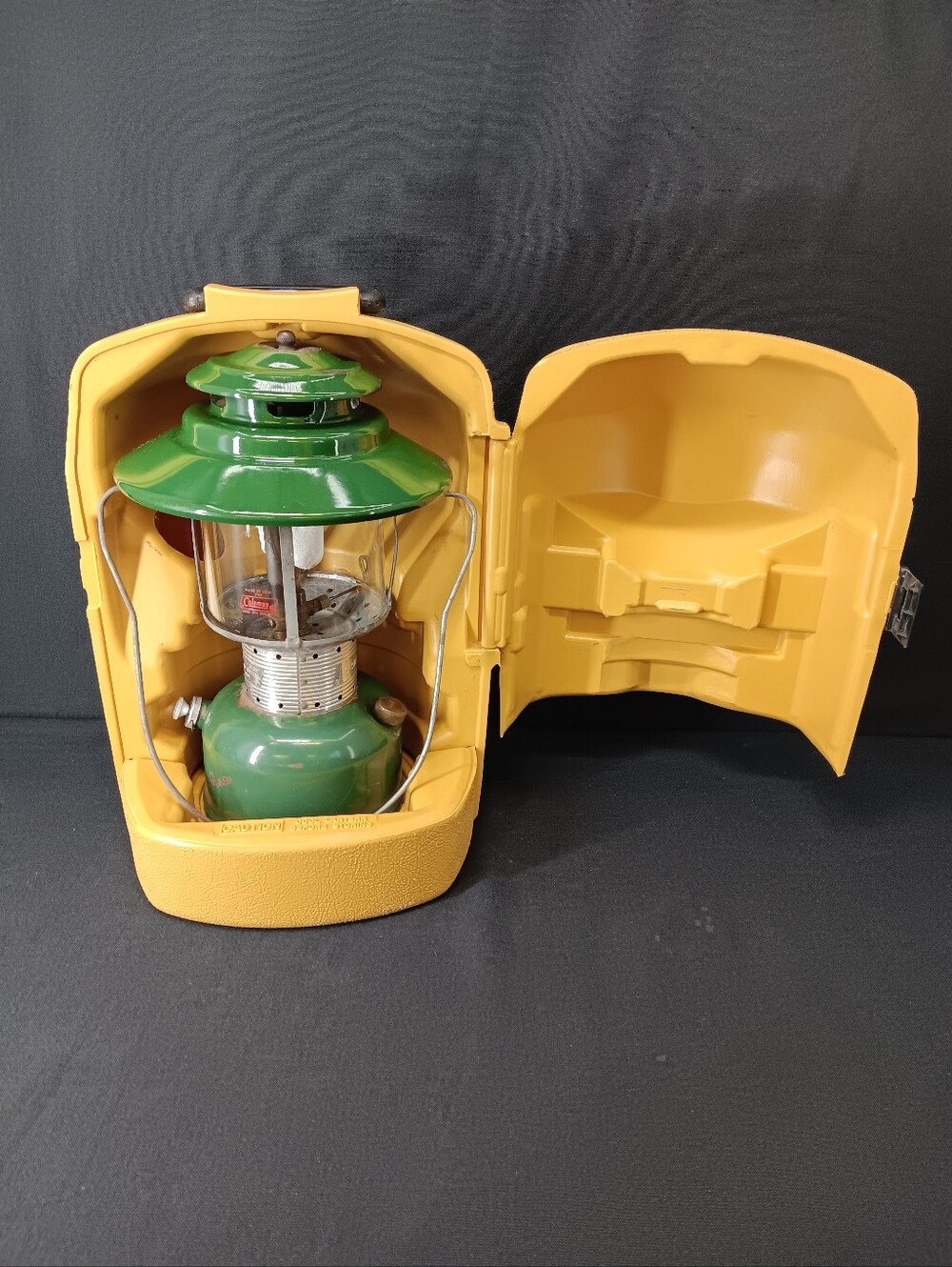 Tested 1970 Coleman 228F Big Hat Lantern with Yellow Clamshell Case Serviced